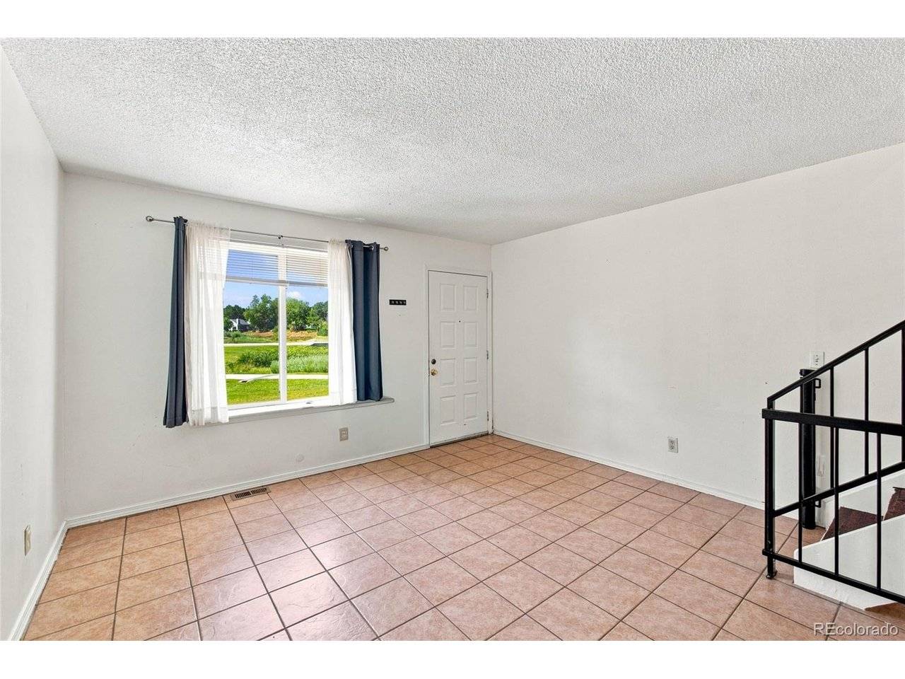 17645 E Loyola #A, Aurora, CO 80013