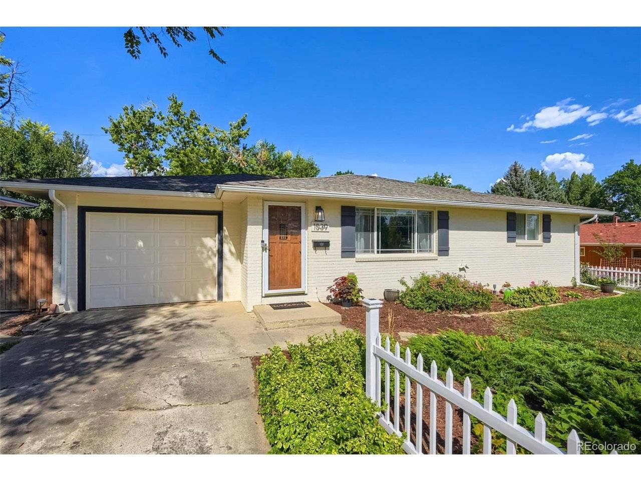 1039 Sunset, Longmont, CO 80501