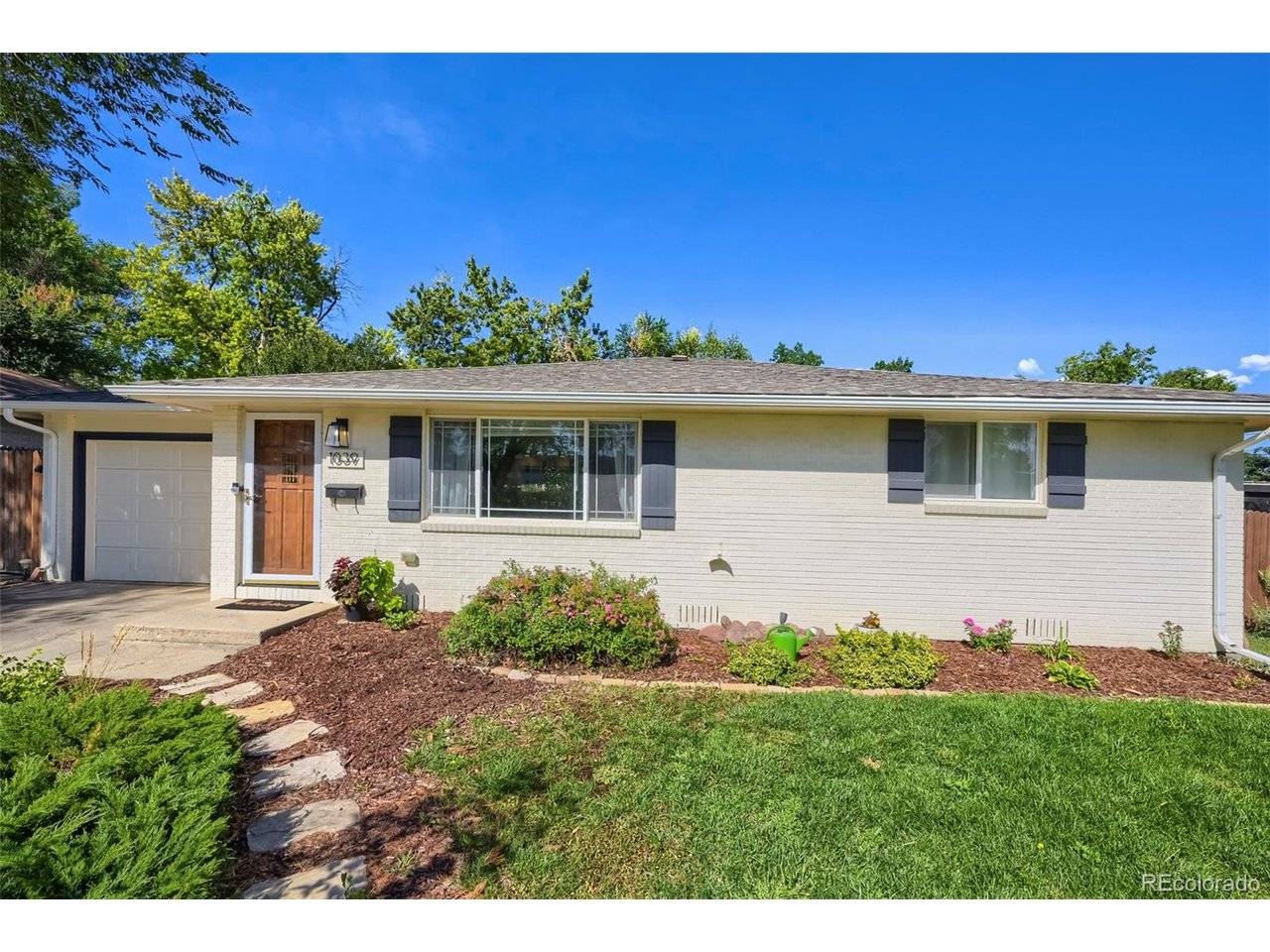 1039 Sunset, Longmont, CO 80501