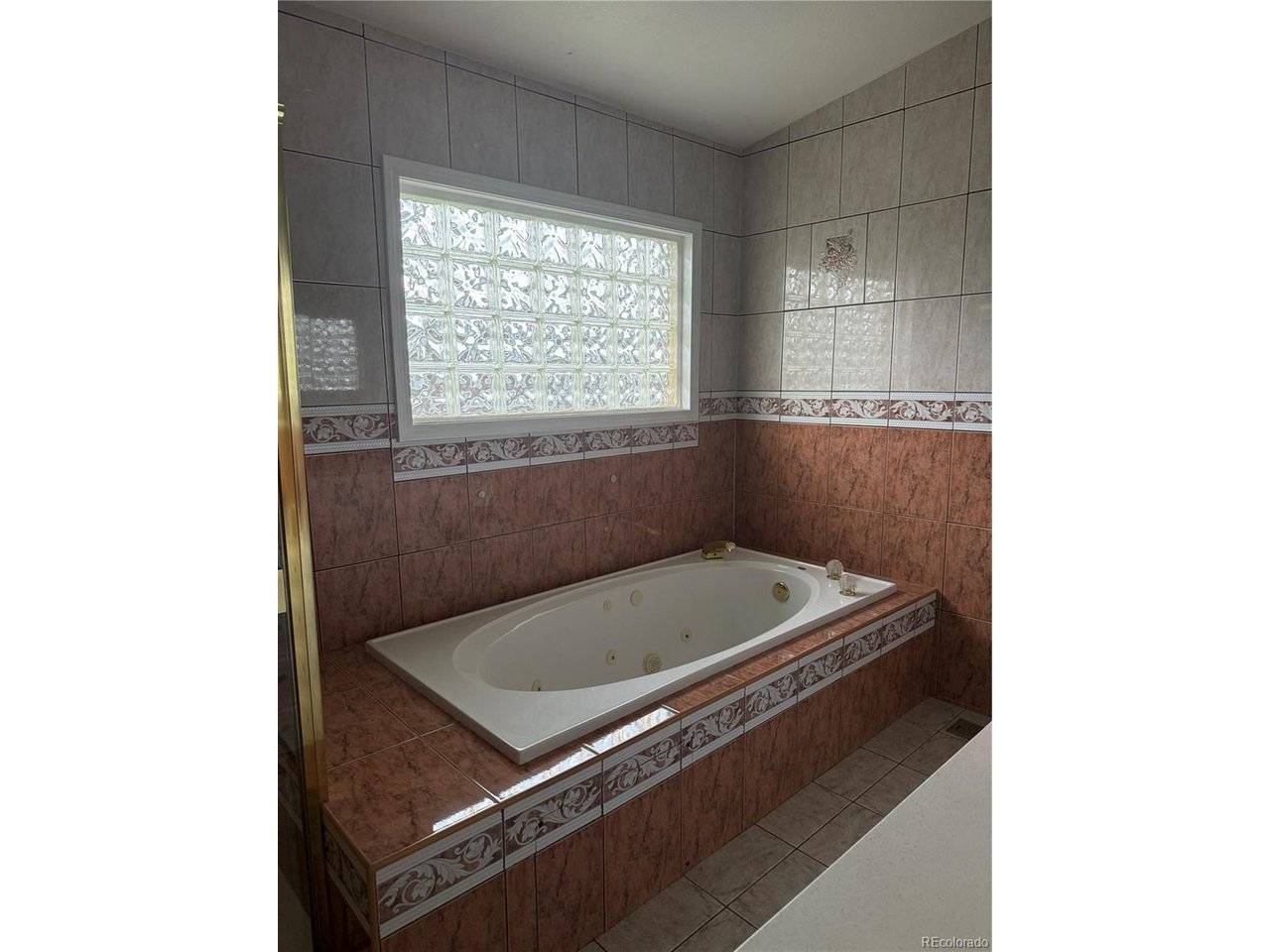 1223 E Rio Grande, Colorado Springs, CO 80910