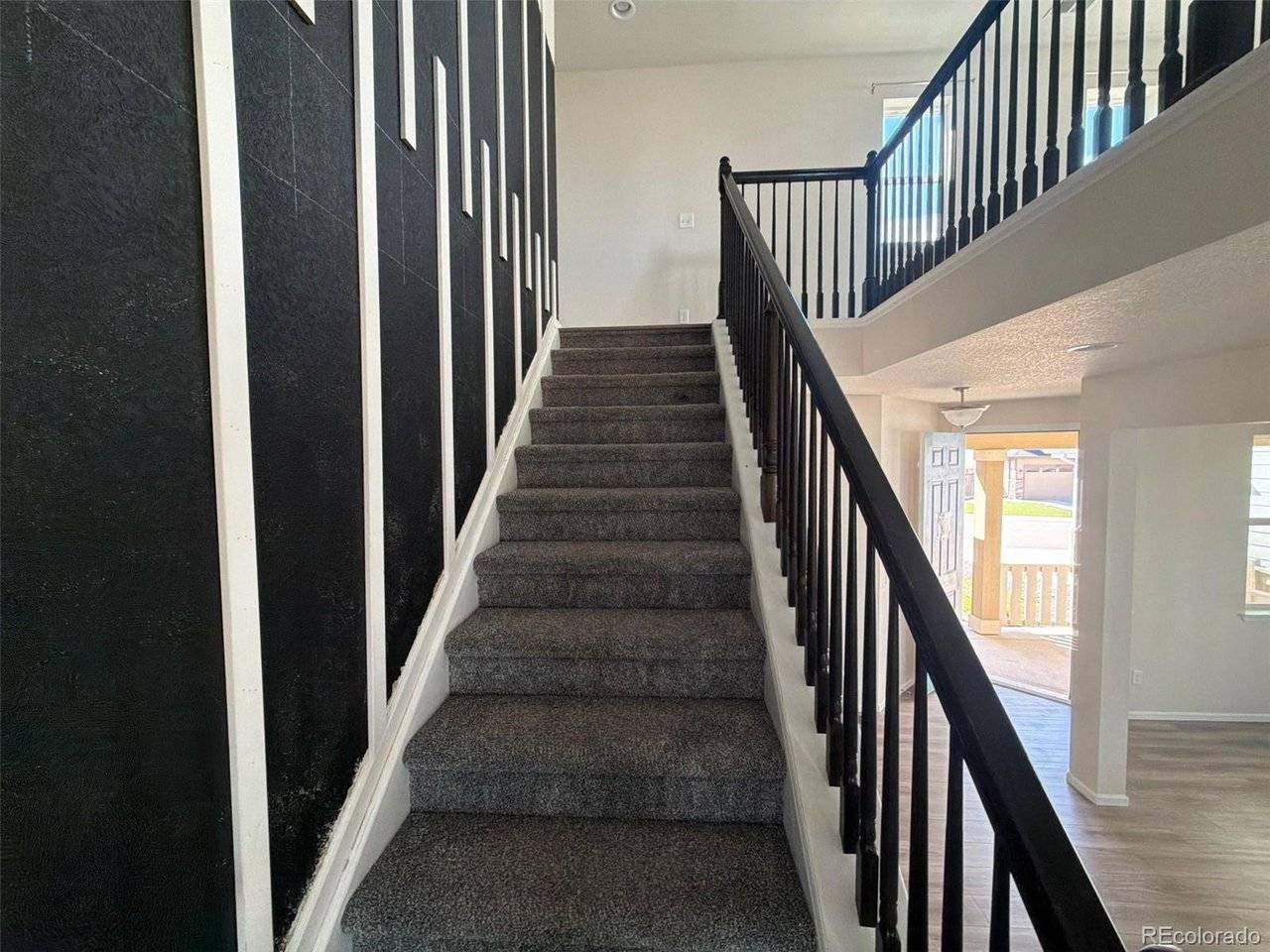 951 N Vandriver, Aurora, CO 80018