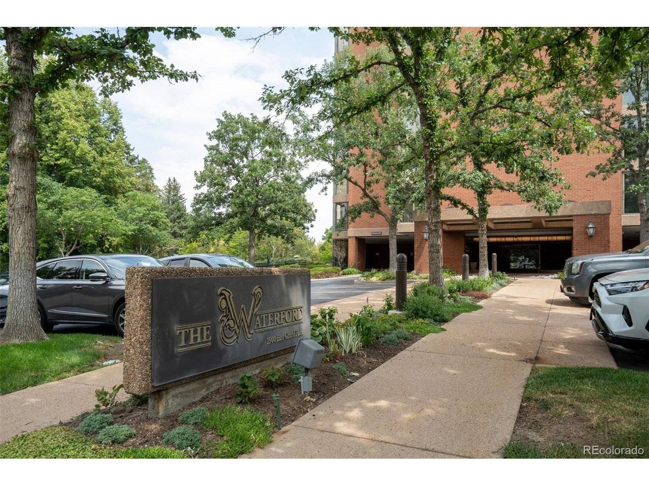1900 E Girard #806, Englewood, CO 80113