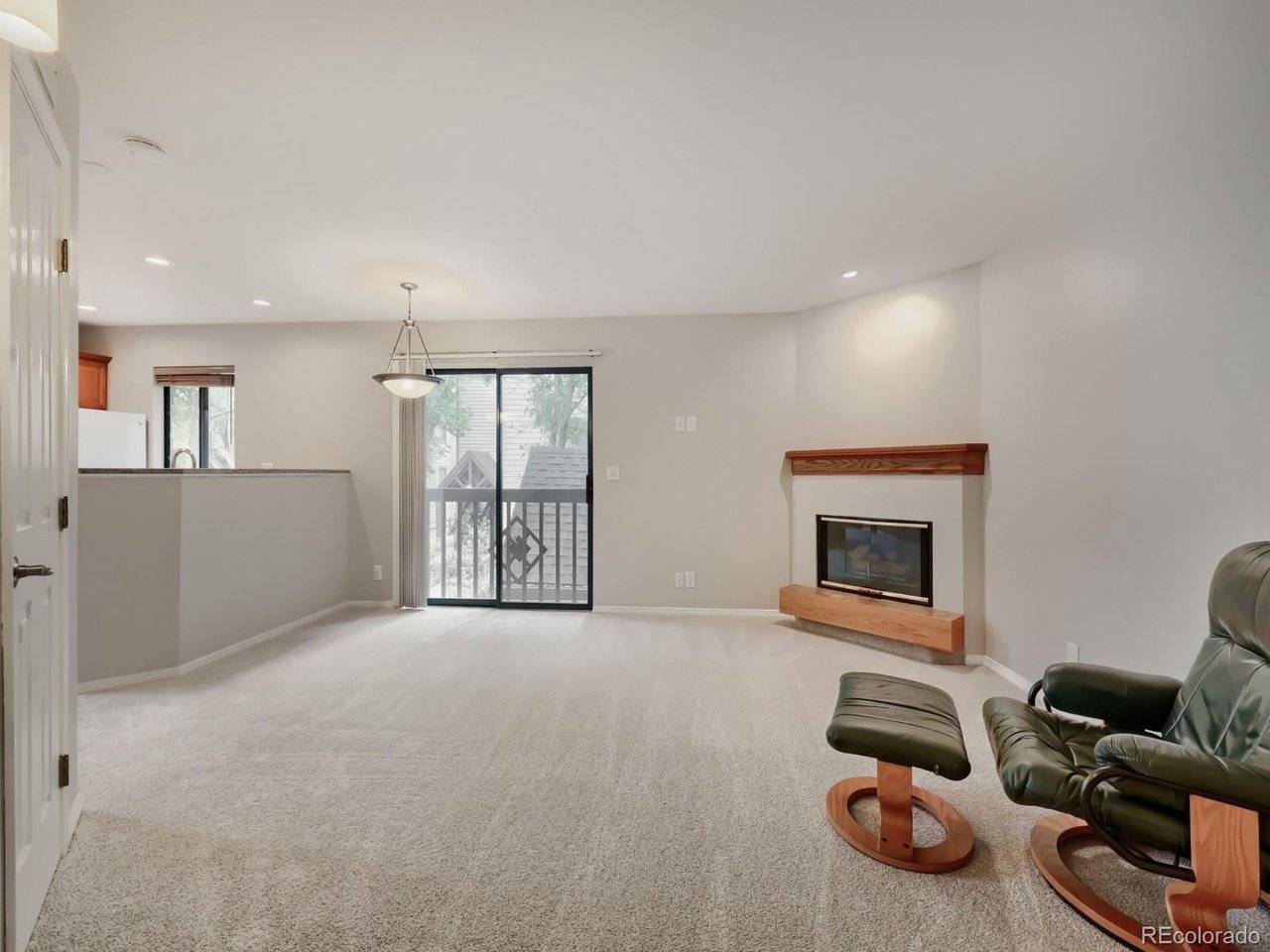 6380 S Boston #8-283, Greenwood Village, CO 80111