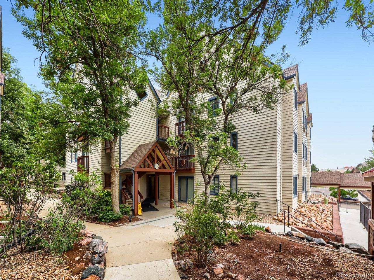 6380 S Boston #8-283, Greenwood Village, CO 80111