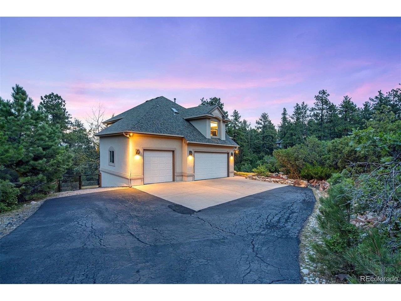 1851 Gore, Larkspur, CO 80118