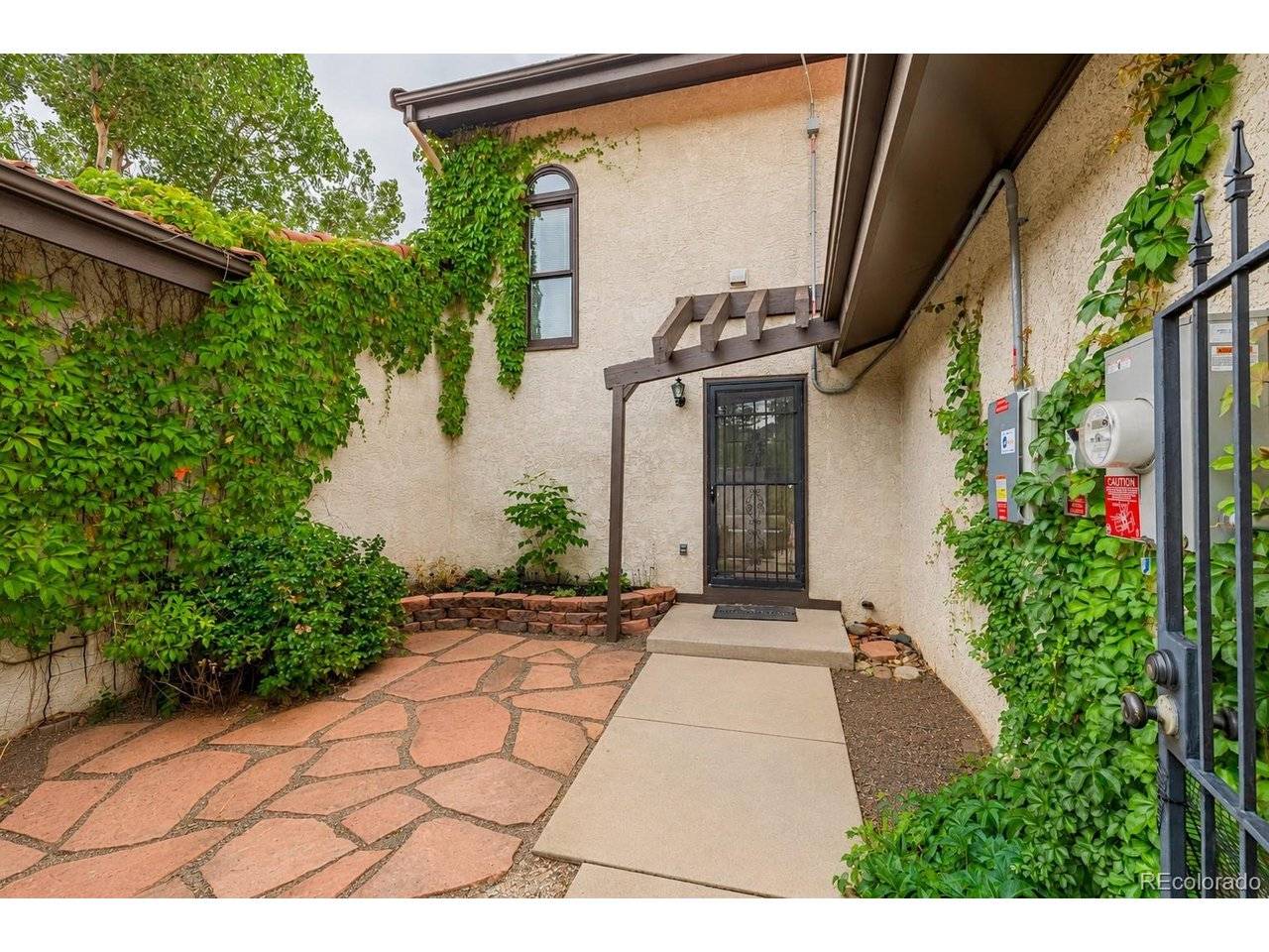 7448 Alameda, Colorado Springs, CO 80920