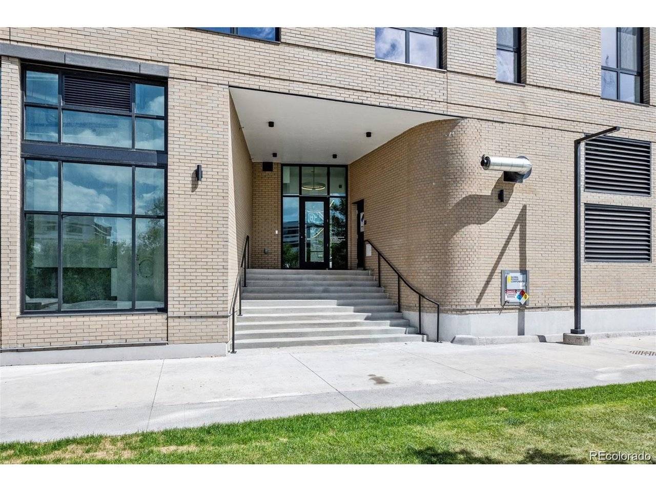 3575 Chestnut #202, Denver, CO 80216