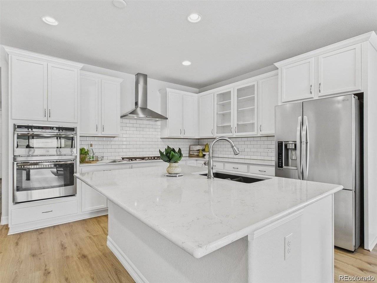 6142 Leilani, Castle Rock, CO 80108