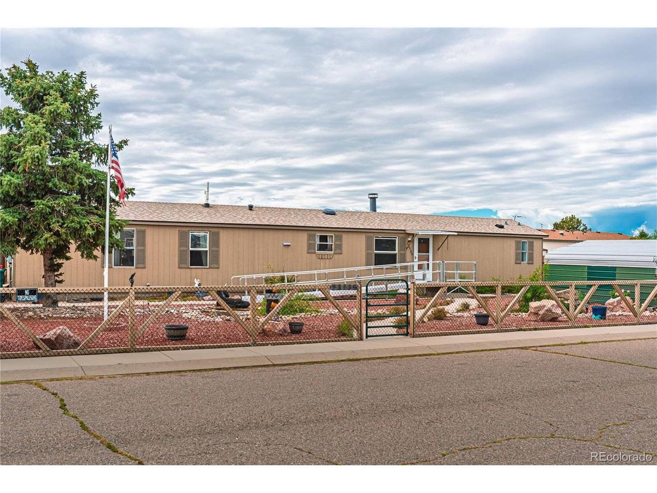 23735 Fleet, Colorado Springs, CO 80928