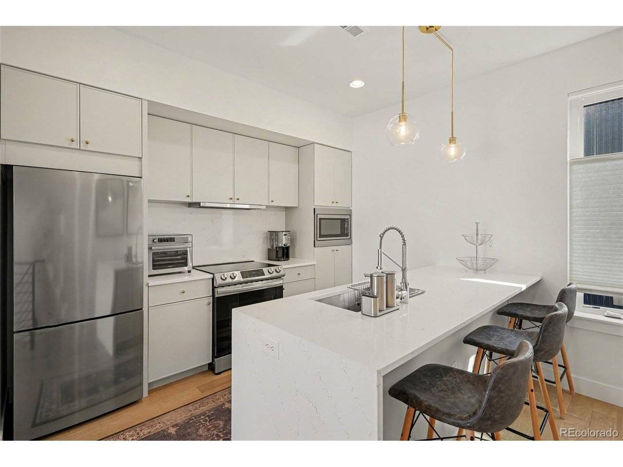 2578 S Broadway, Denver, CO 80210