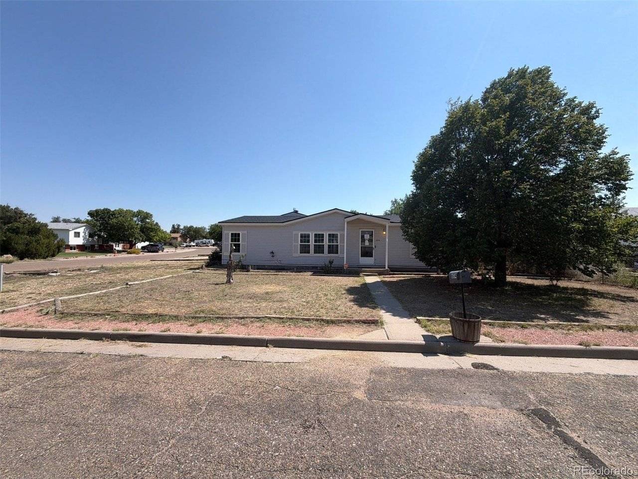 604 Polk, La Junta, CO 81050