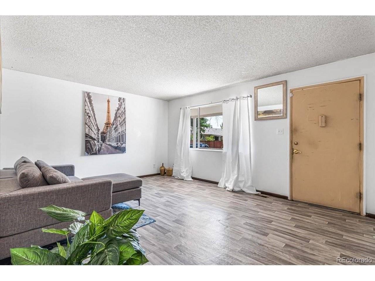 5530 Crystal, Denver, CO 80239