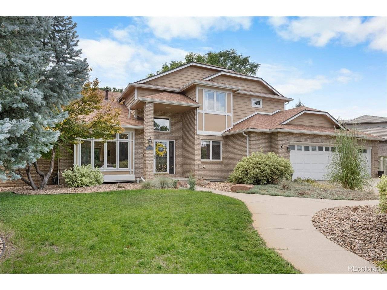 822 Hays, Longmont, CO 80504