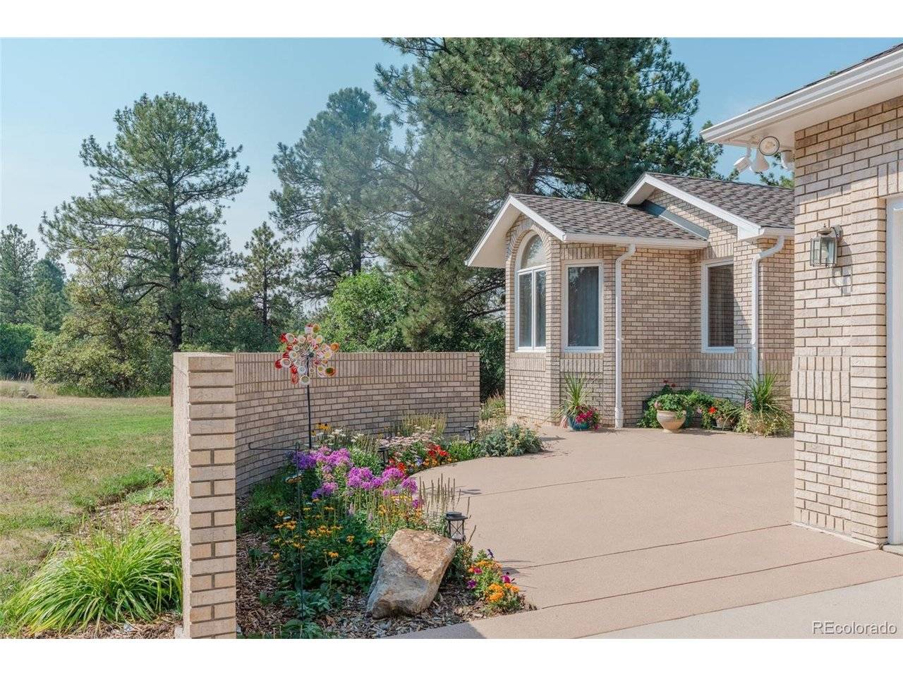 915 N Bluff, Franktown, CO 80116