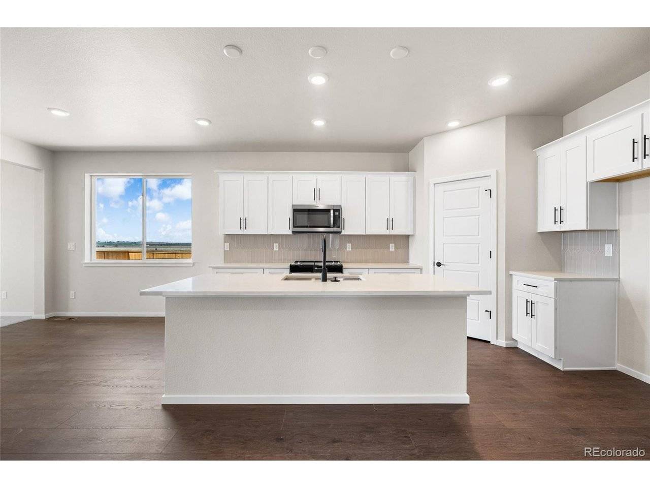 2727 Nantucket, Strasburg, CO 80136
