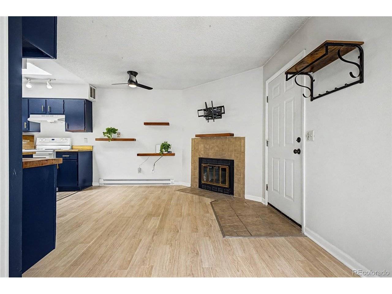 1845 Kendall #316D, Denver, CO 80214
