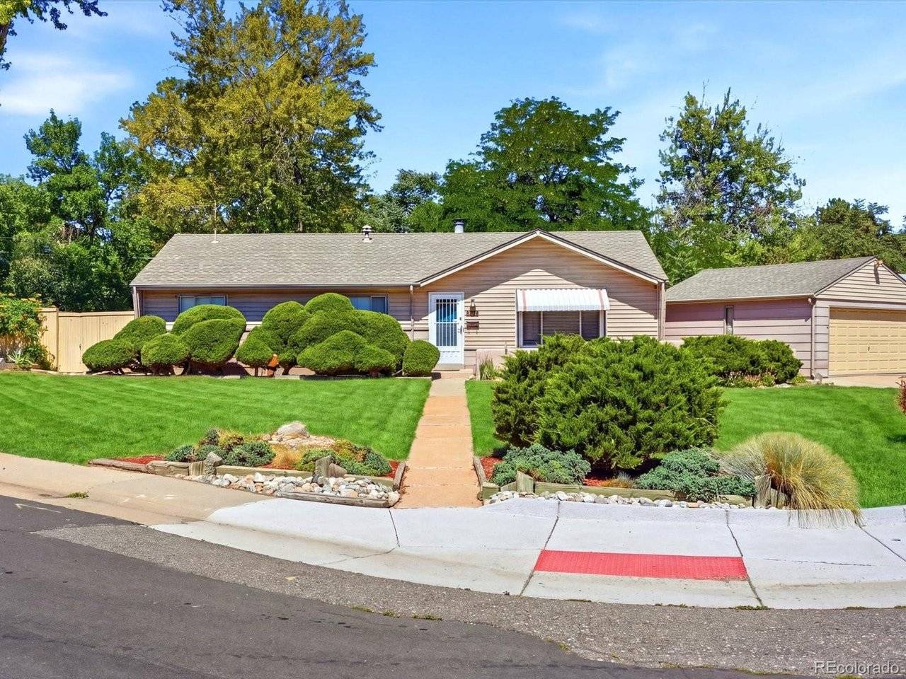 3415 S Hudson, Denver, CO 80222