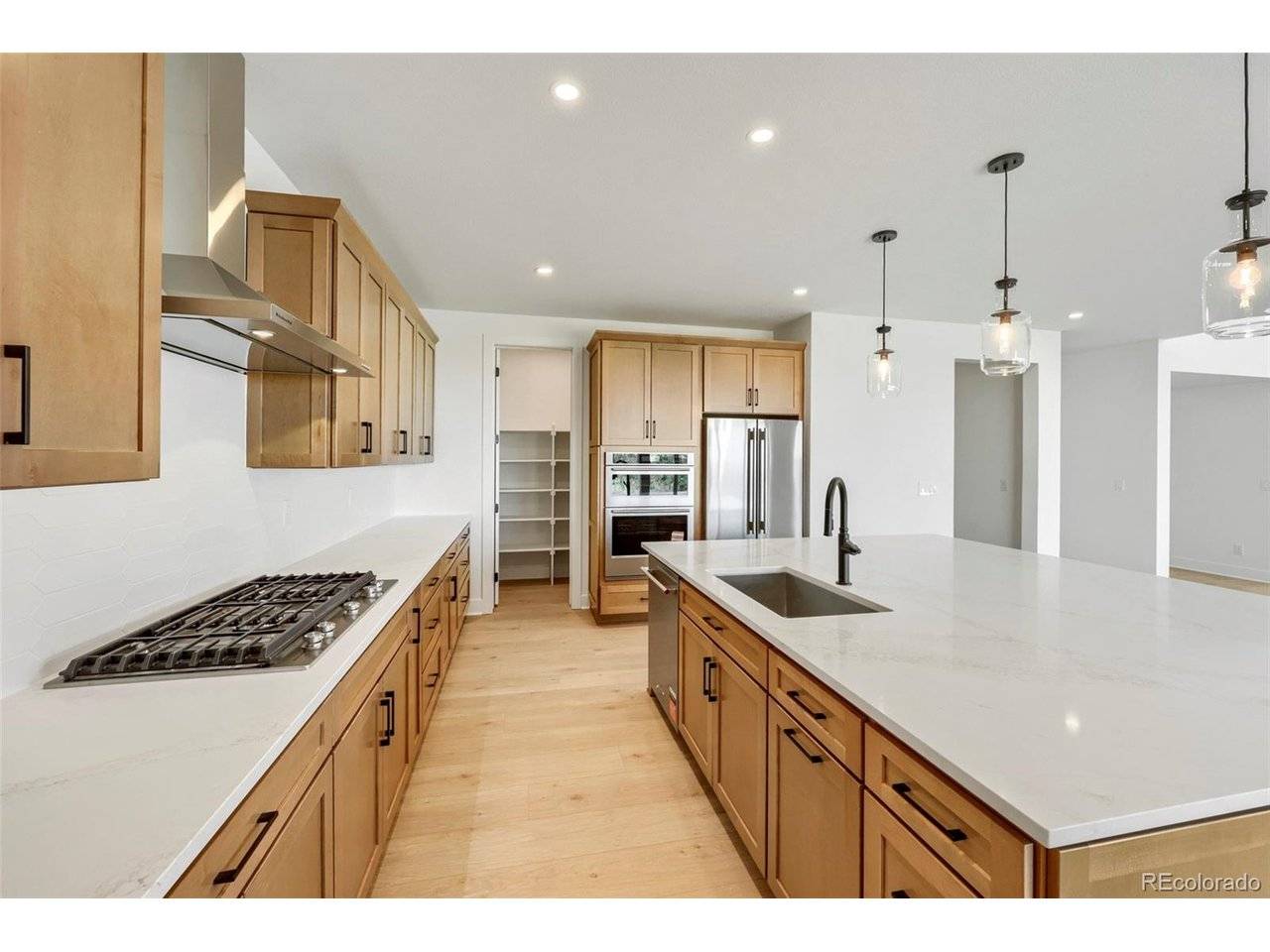 151 Welded Tuff, Castle Rock, CO 80104