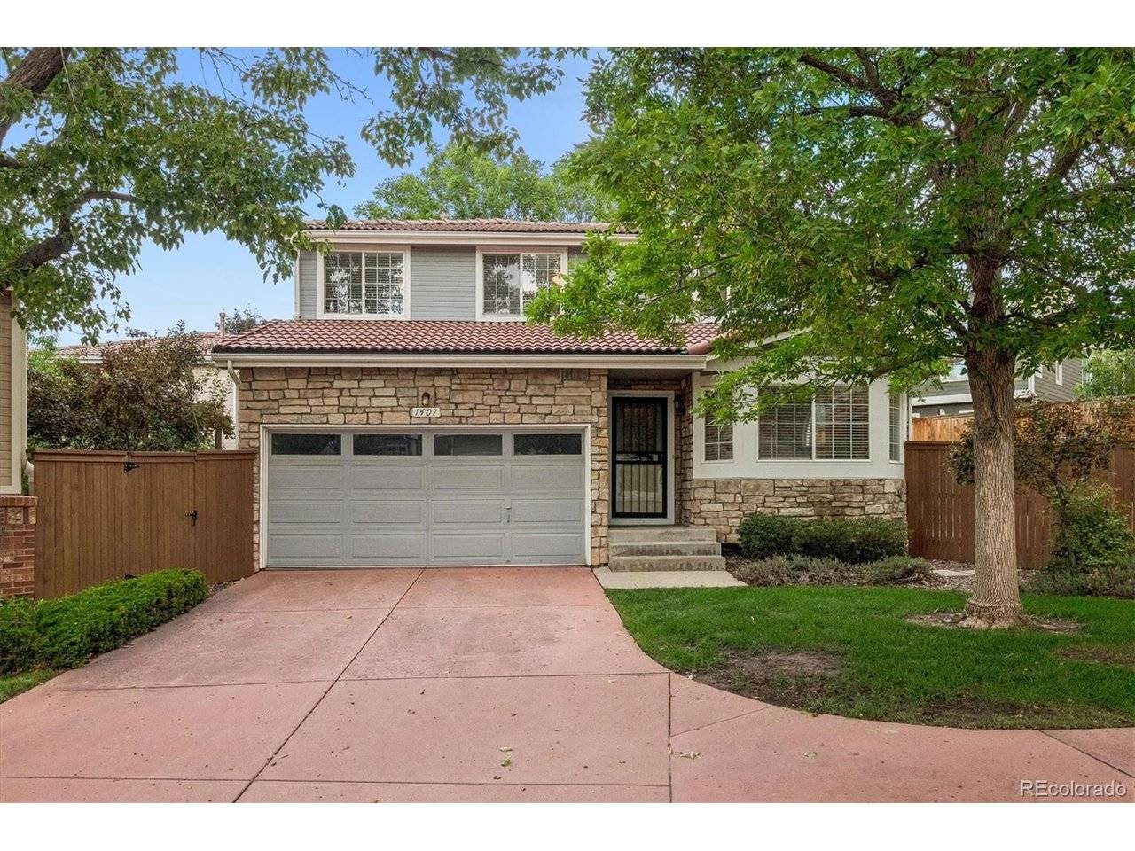 1407 Laurenwood, Littleton, CO 80129