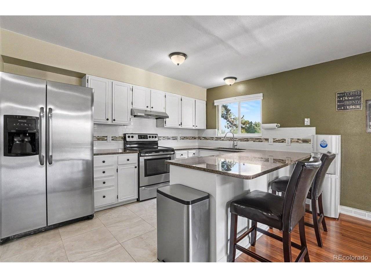 986 Welch, Golden, CO 80401