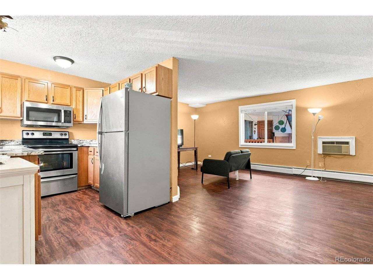 1525 S Holly #208, Denver, CO 80222