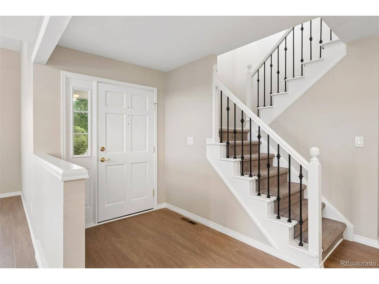 6043 E Briarwood, Englewood, CO 80112