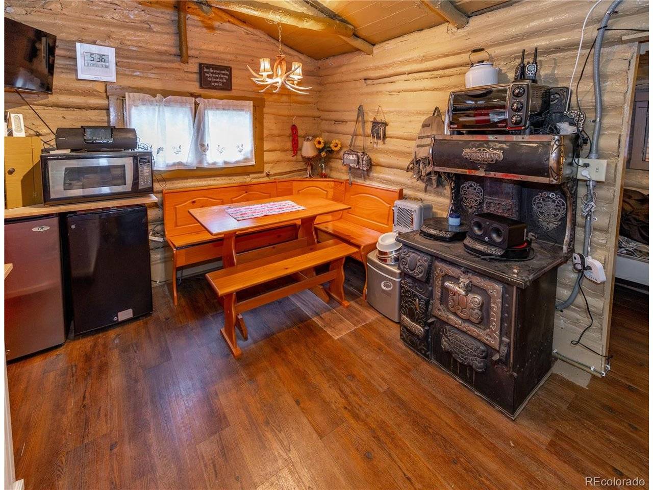10637 Twin Spruce, Golden, CO 80403