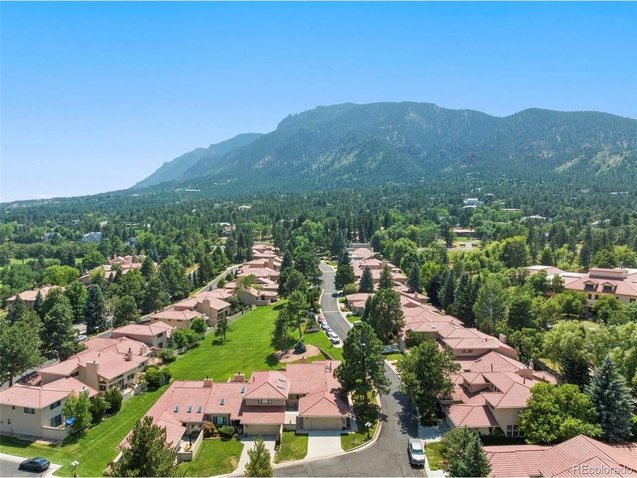 737 Count Pourtales, Colorado Springs, CO 80906