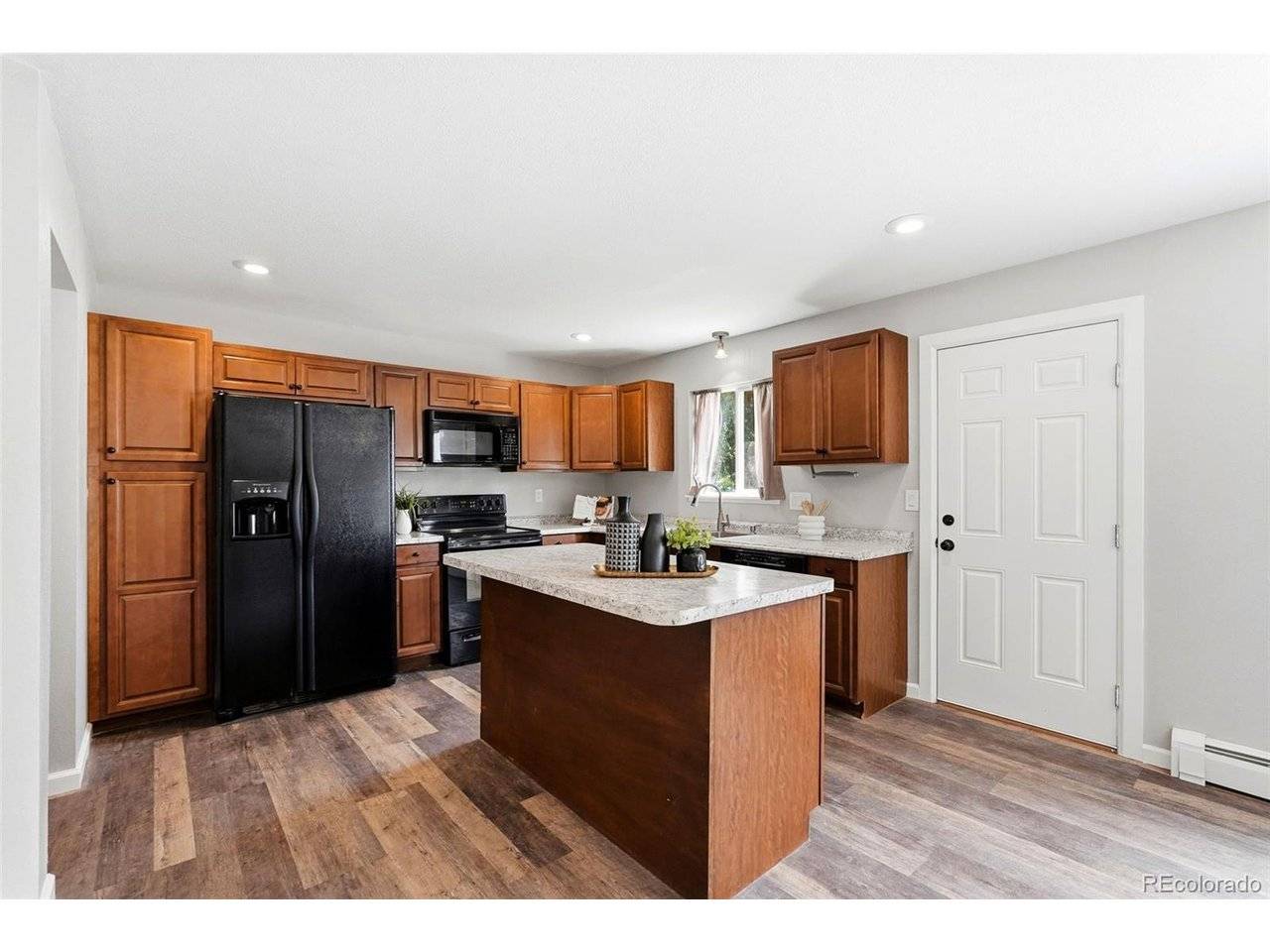 2725 Flintridge, Colorado Springs, CO 80918