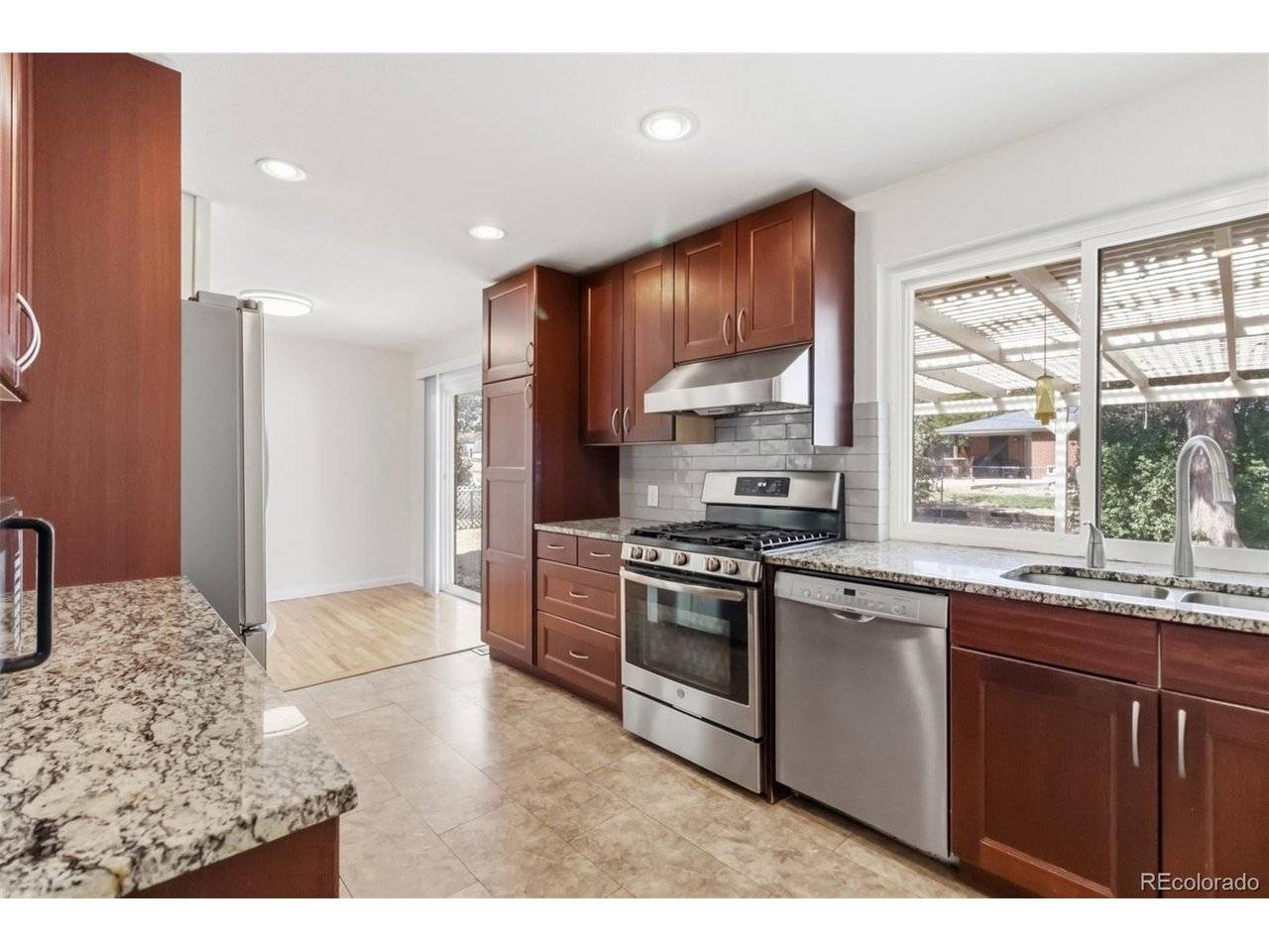 6085 Parfet, Arvada, CO 80004