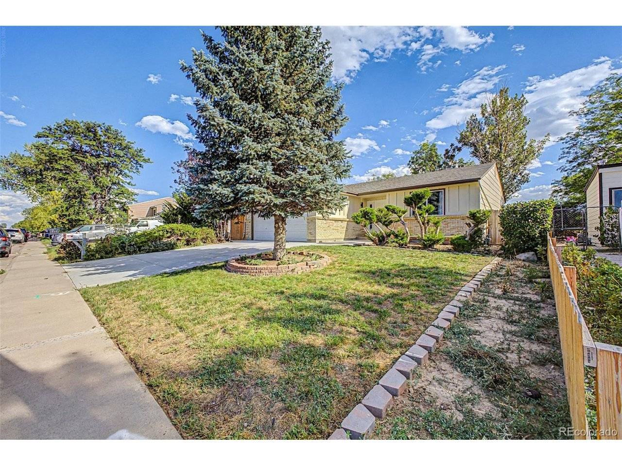 884 Madison, Bennett, CO 80102