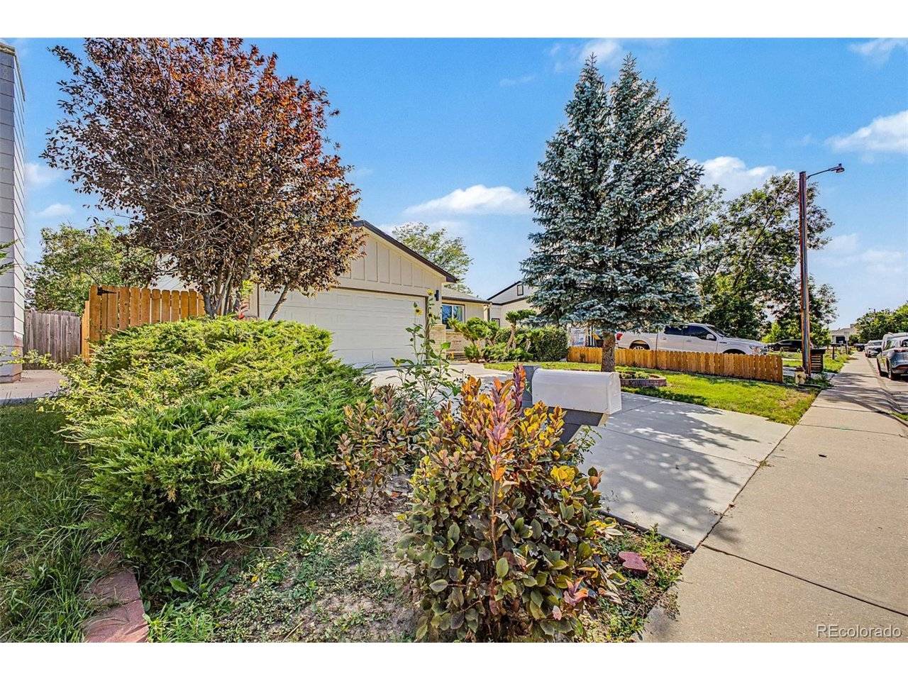 884 Madison, Bennett, CO 80102