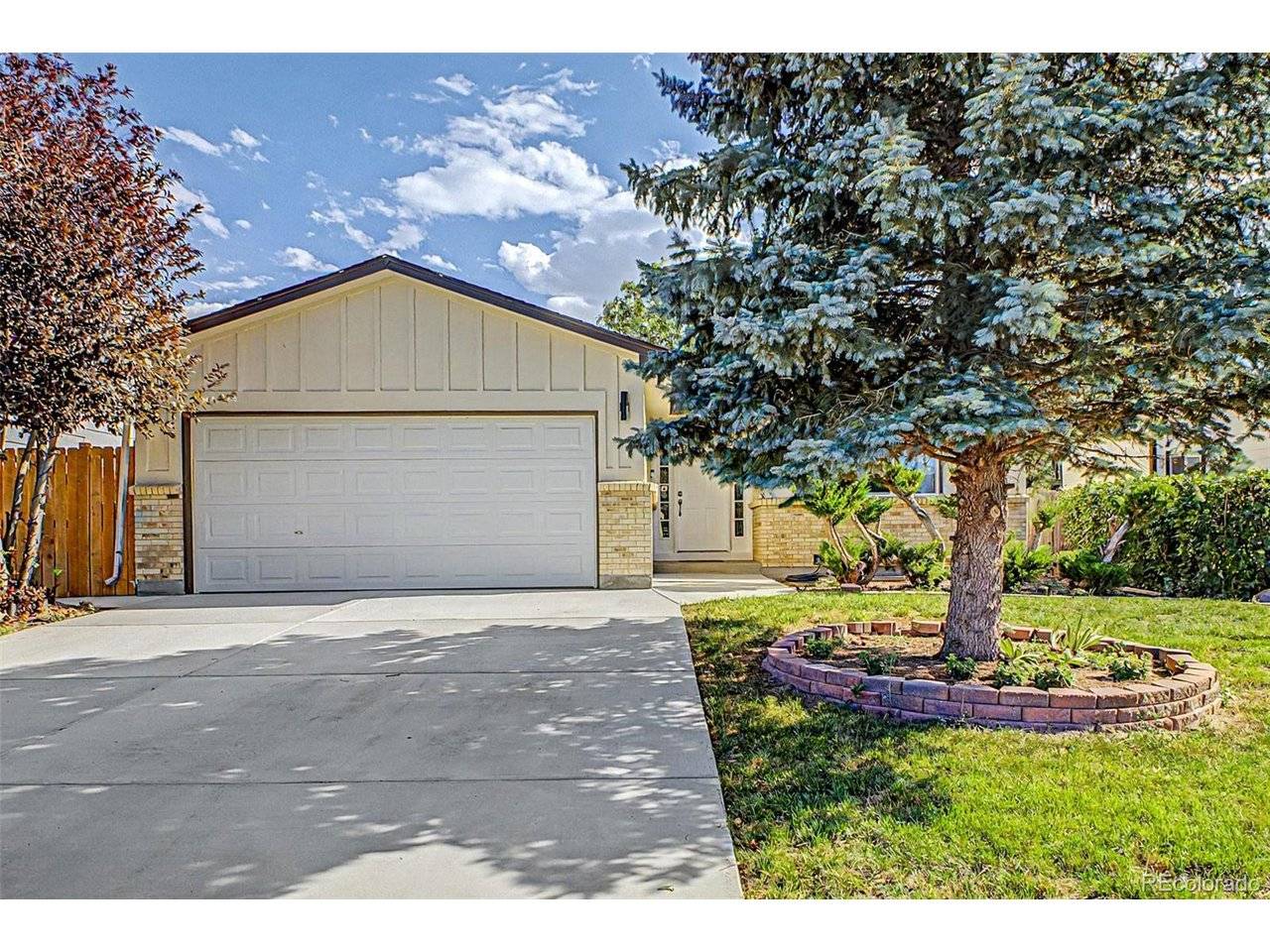 884 Madison, Bennett, CO 80102