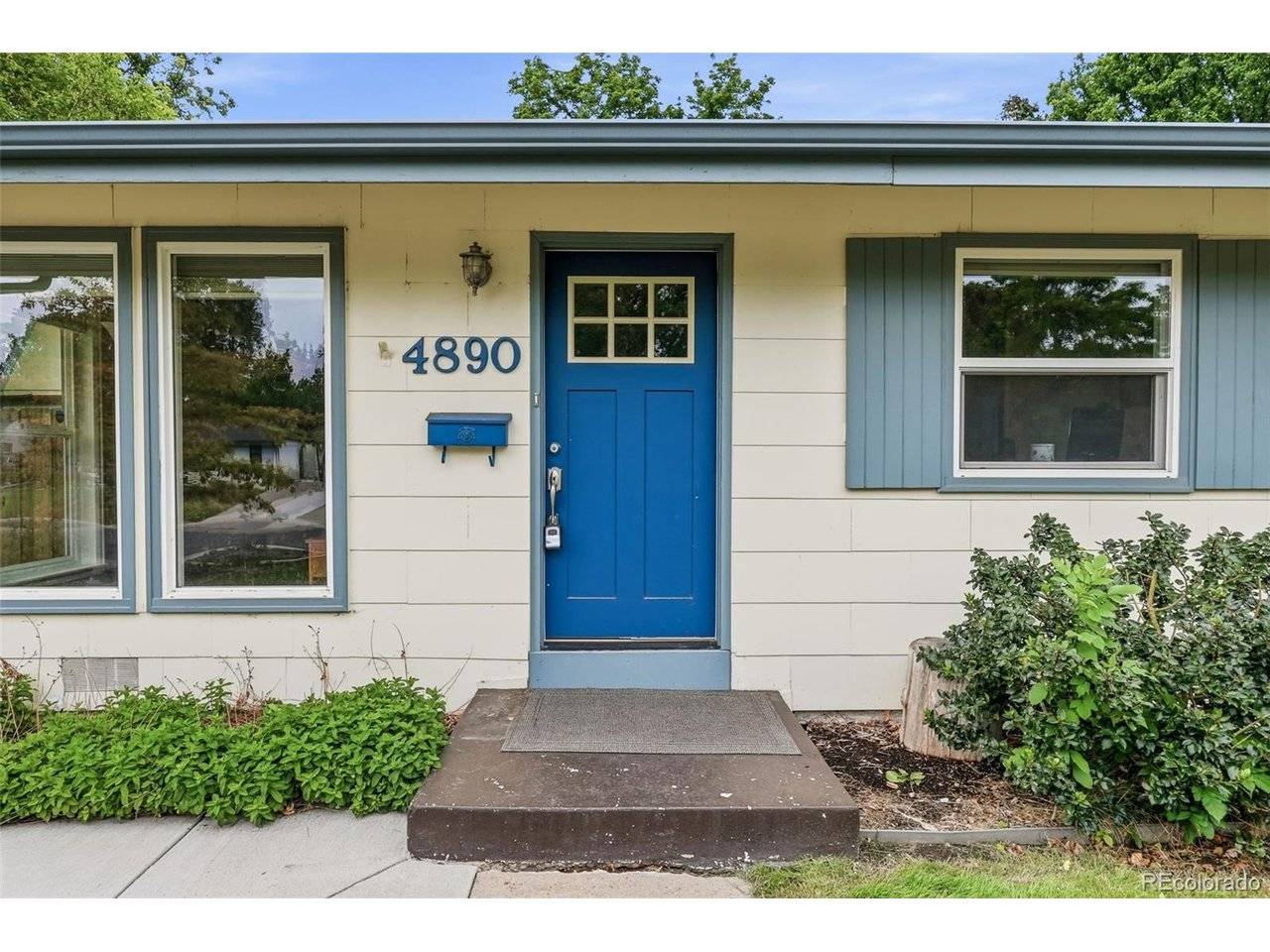 4890 E Arizona, Denver, CO 80246