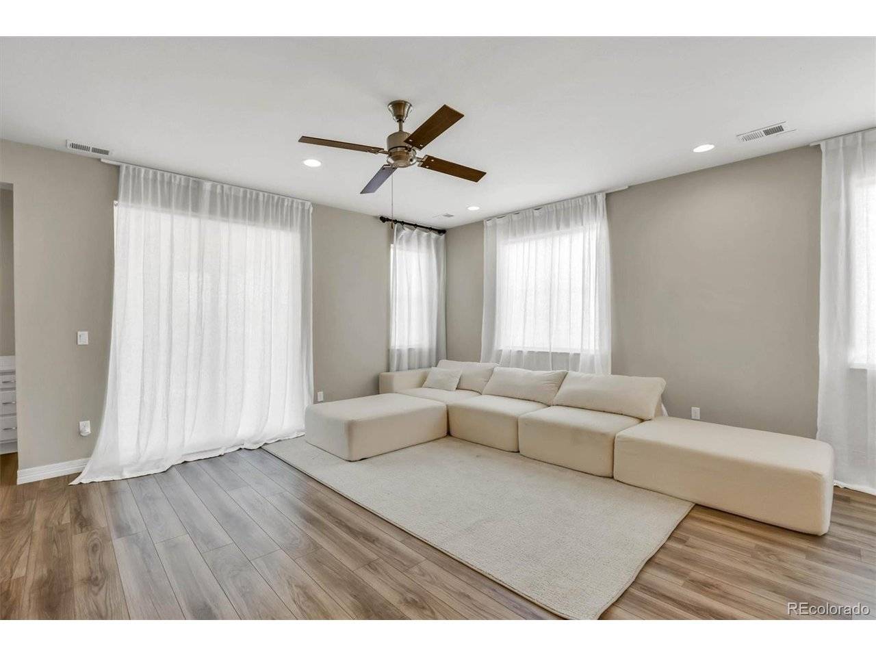 257 S Scottsburg, Aurora, CO 80018