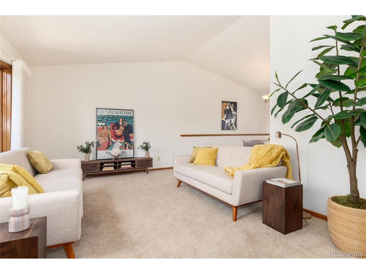 2422 W Arapahoe, Littleton, CO 80120