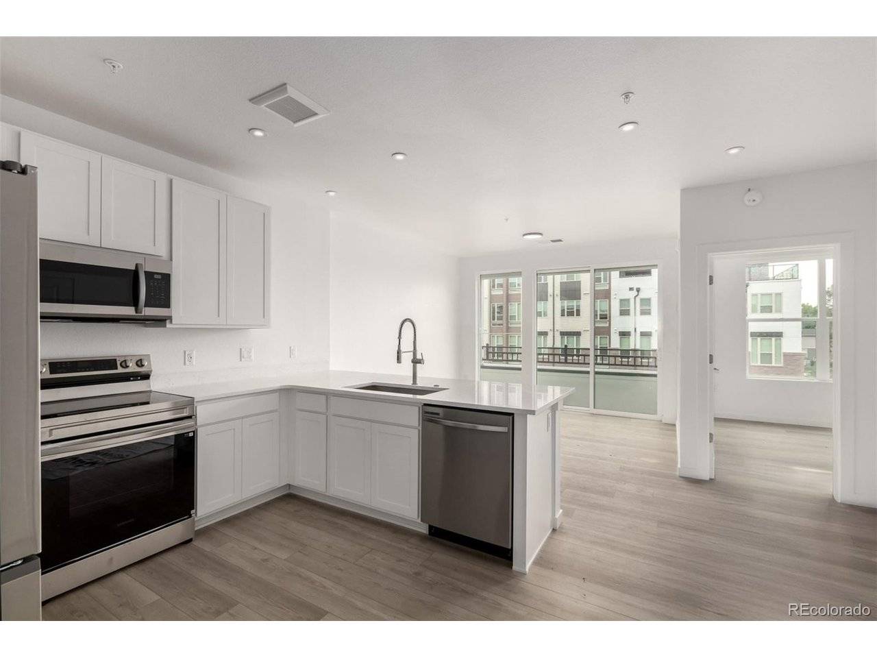1634 N Sheridan #B-102, Denver, CO 80204