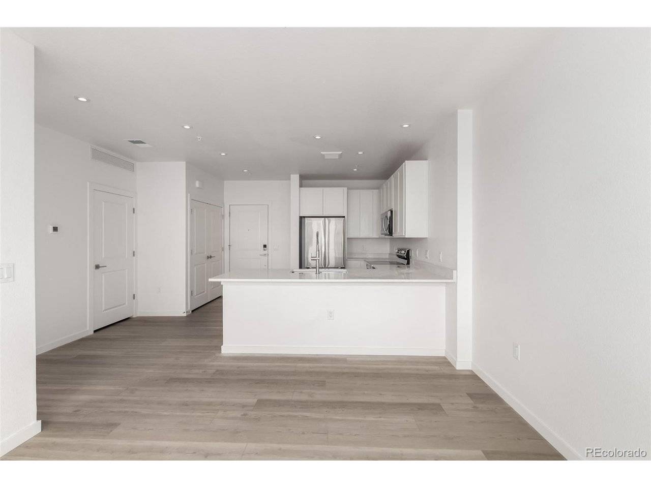 1634 N Sheridan #B-102, Denver, CO 80204