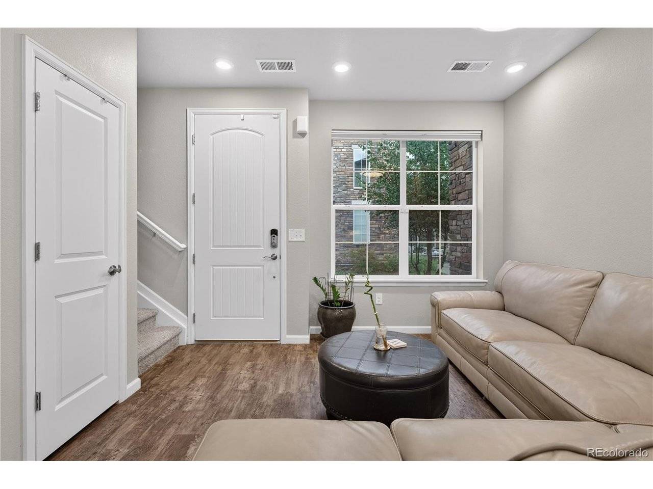 8412 Galvani #B, Highlands Ranch, CO 80129