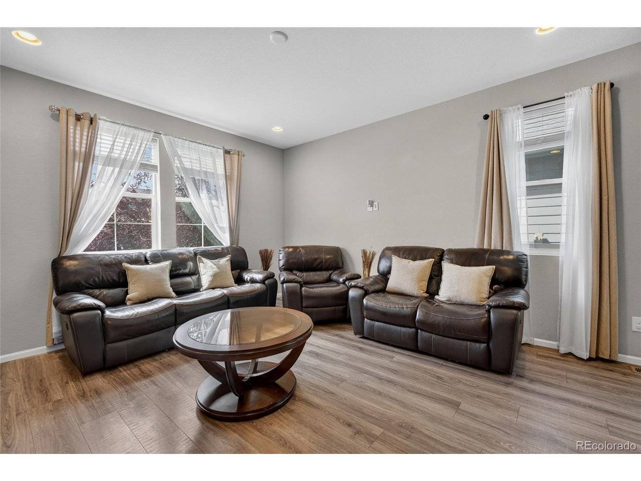 4728 Helena, Denver, CO 80239
