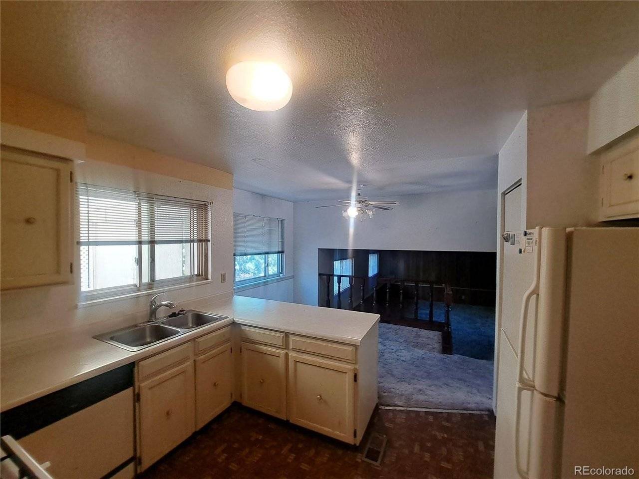 4571 Abilene, Denver, CO 80239