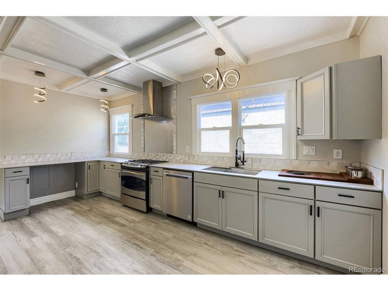 1827 N Weber, Colorado Springs, CO 80907