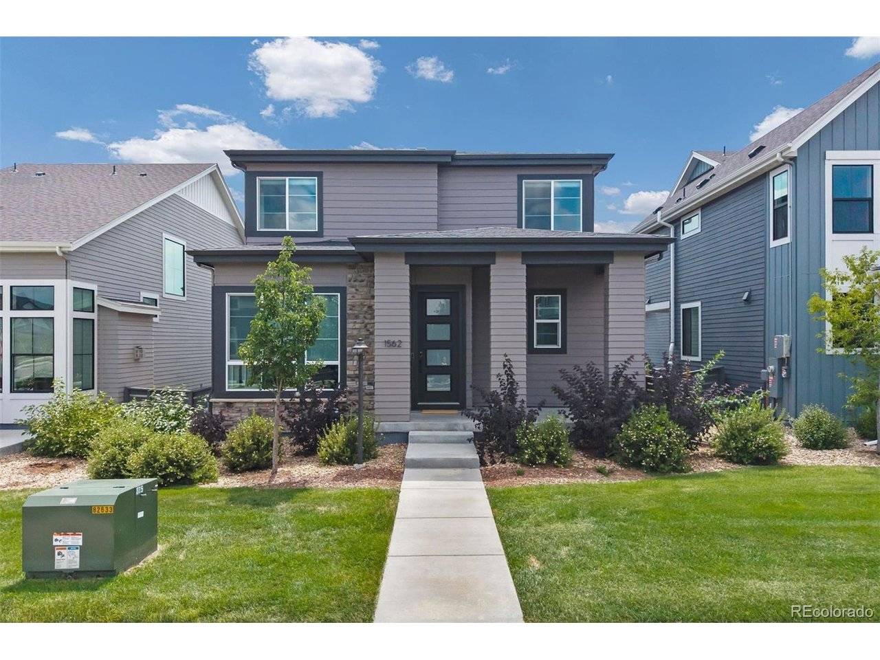 1562 Stablecross, Castle Pines, CO 80108