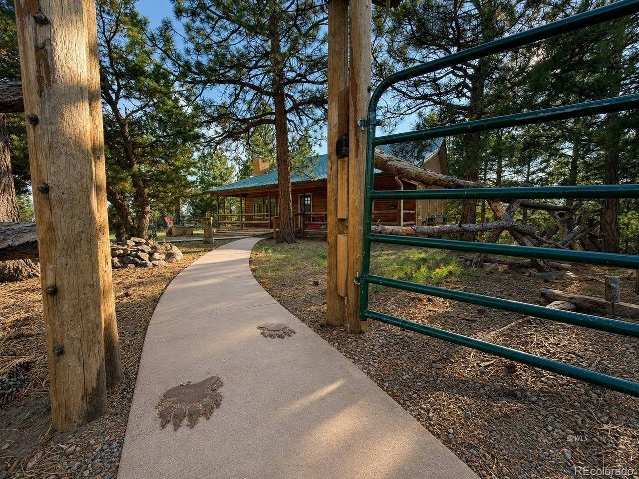 4701 County Road 323, Westcliffe, CO 81252