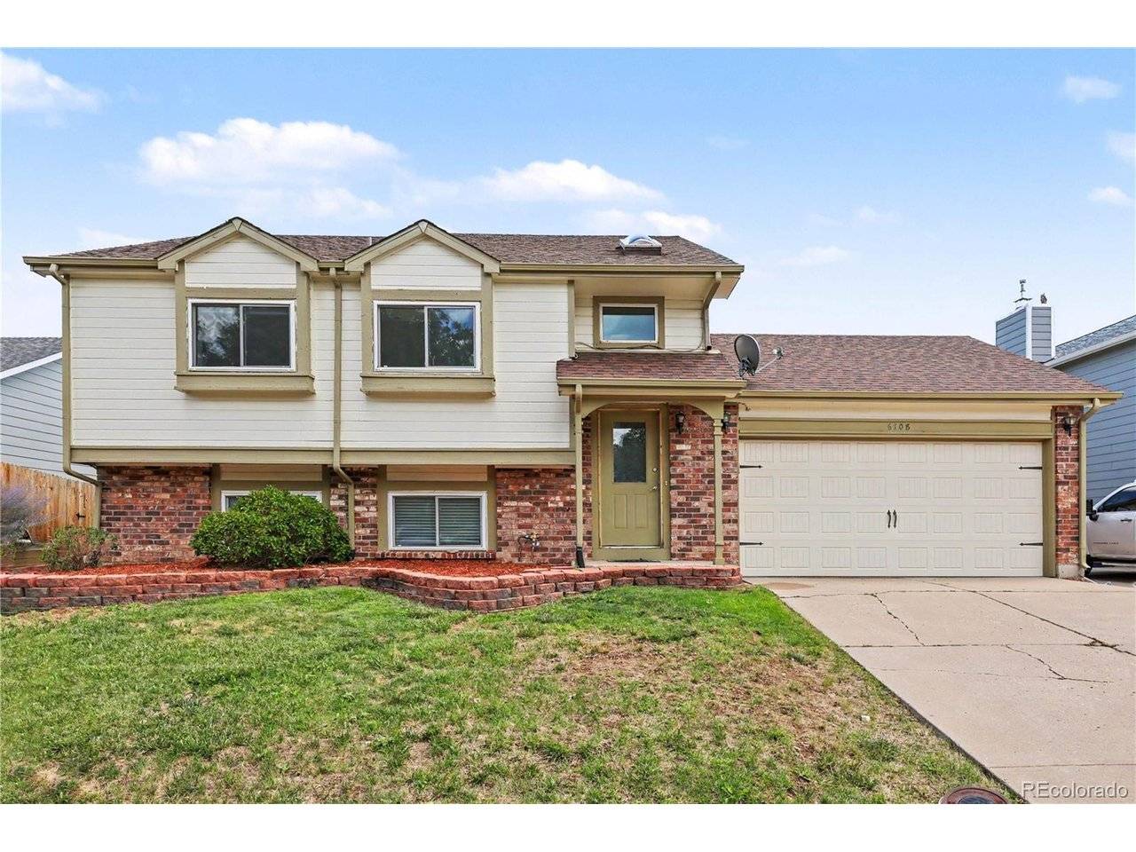 6108 S Swadley, Littleton, CO 80127
