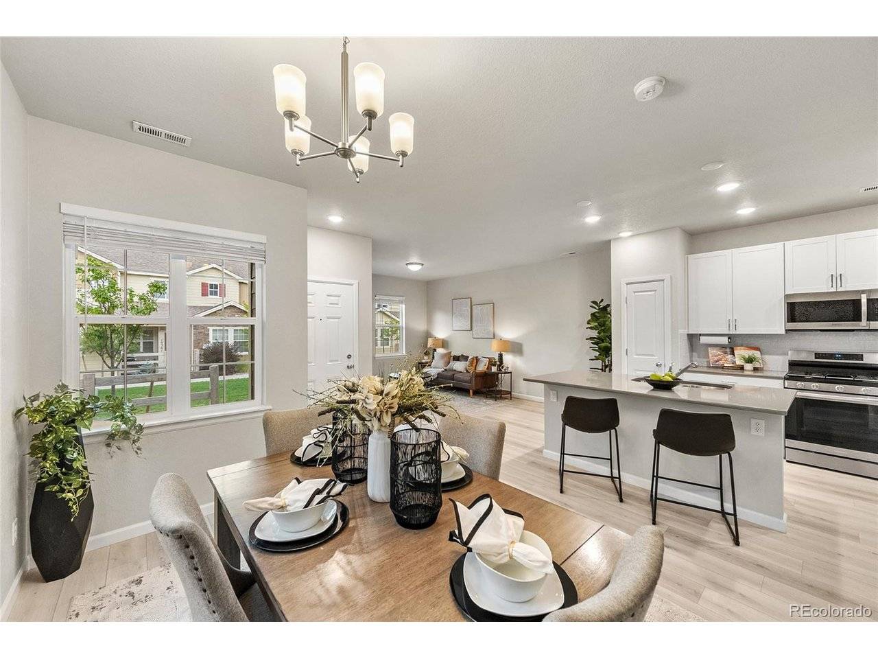 16362 Rustlers Range, Monument, CO 80132