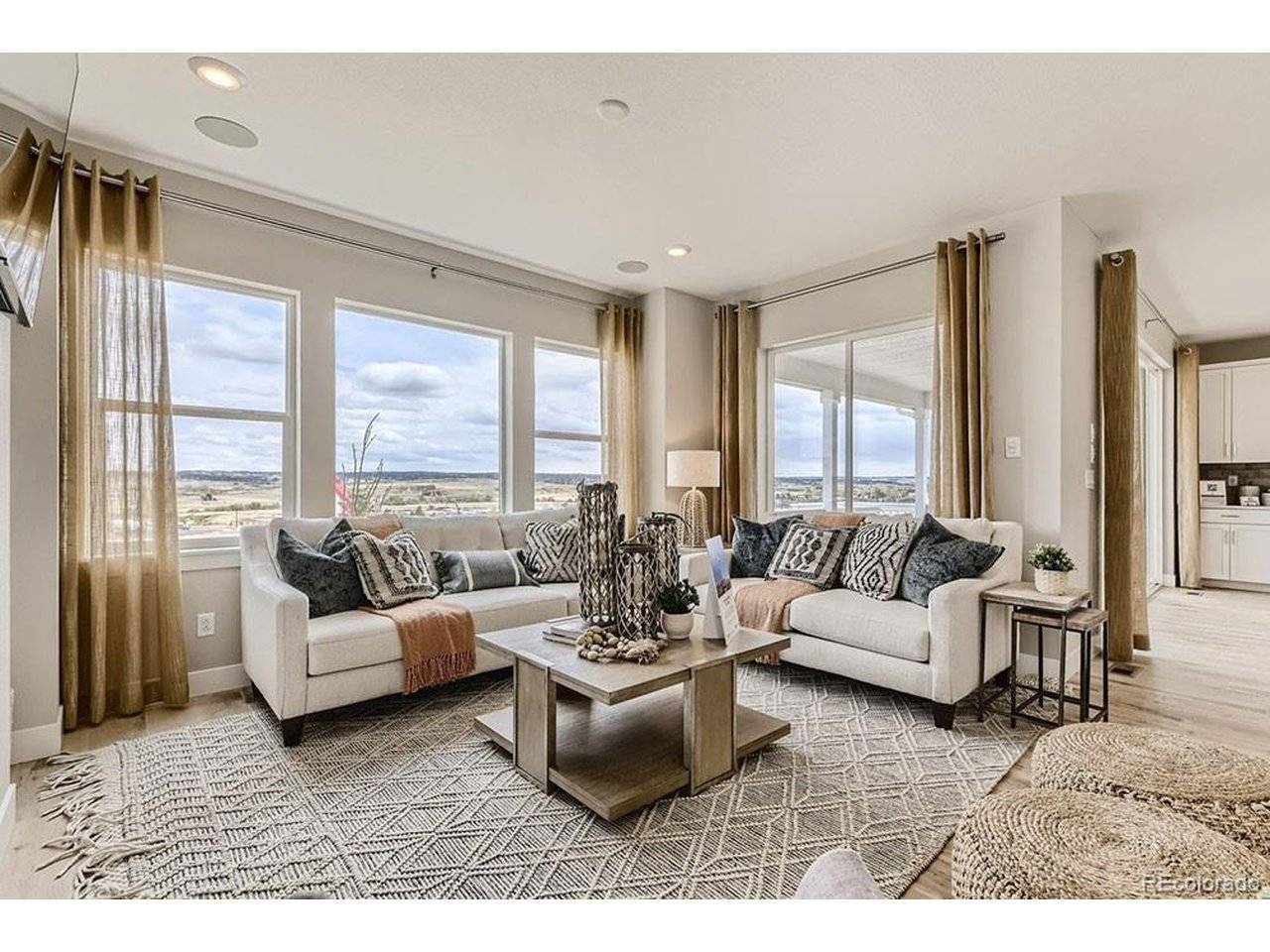 3231 N Elk, Aurora, CO 80019