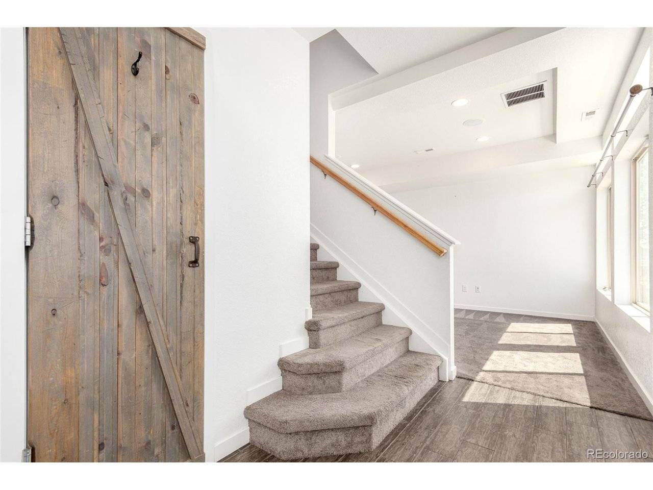 18639 E 50th, Denver, CO 80249