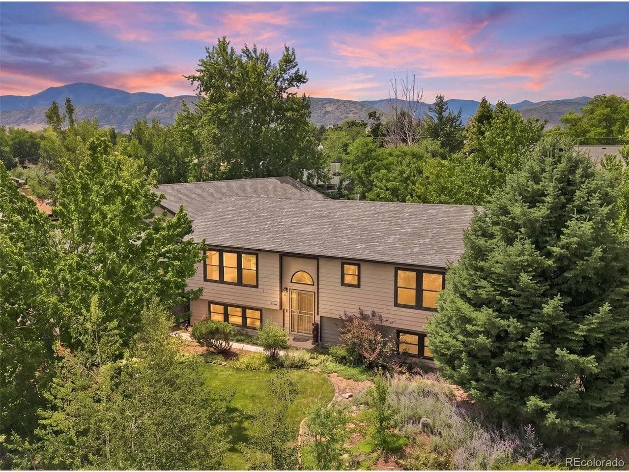 8609 S Allison, Littleton, CO 80128