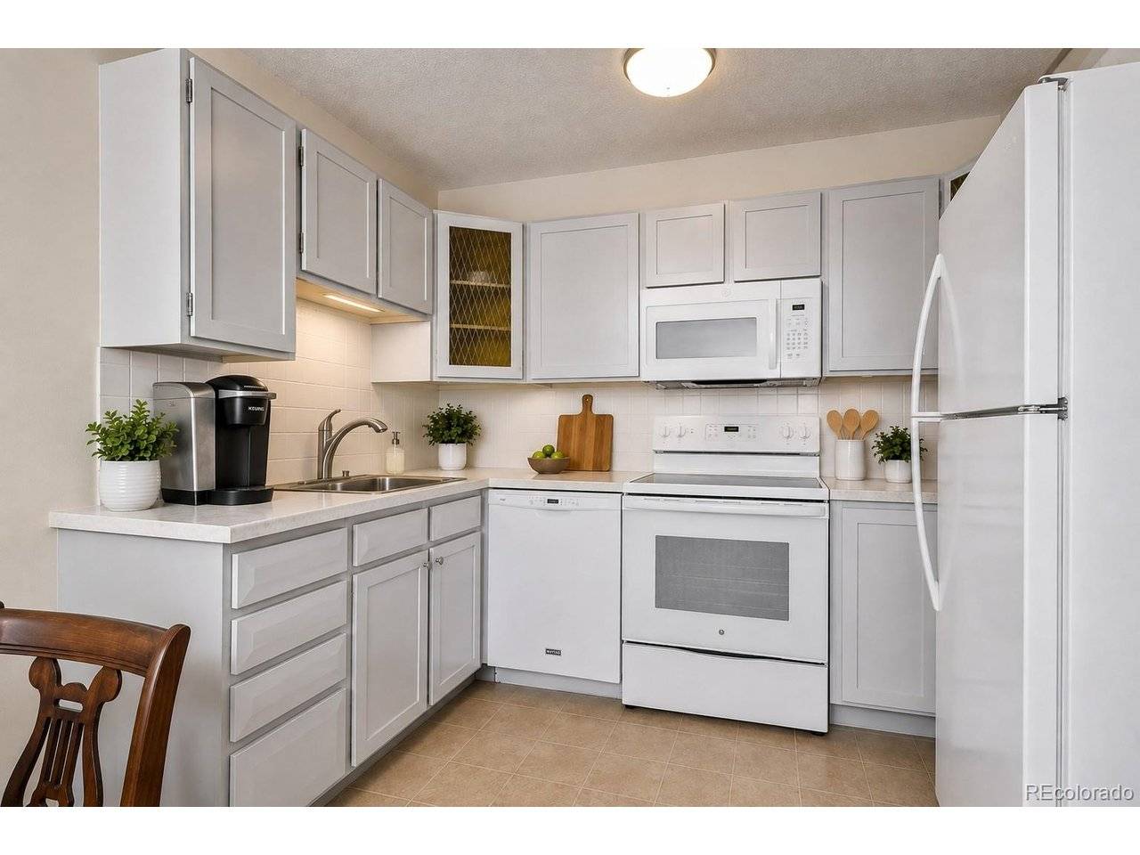 9385 E Center #6A, Denver, CO 80247
